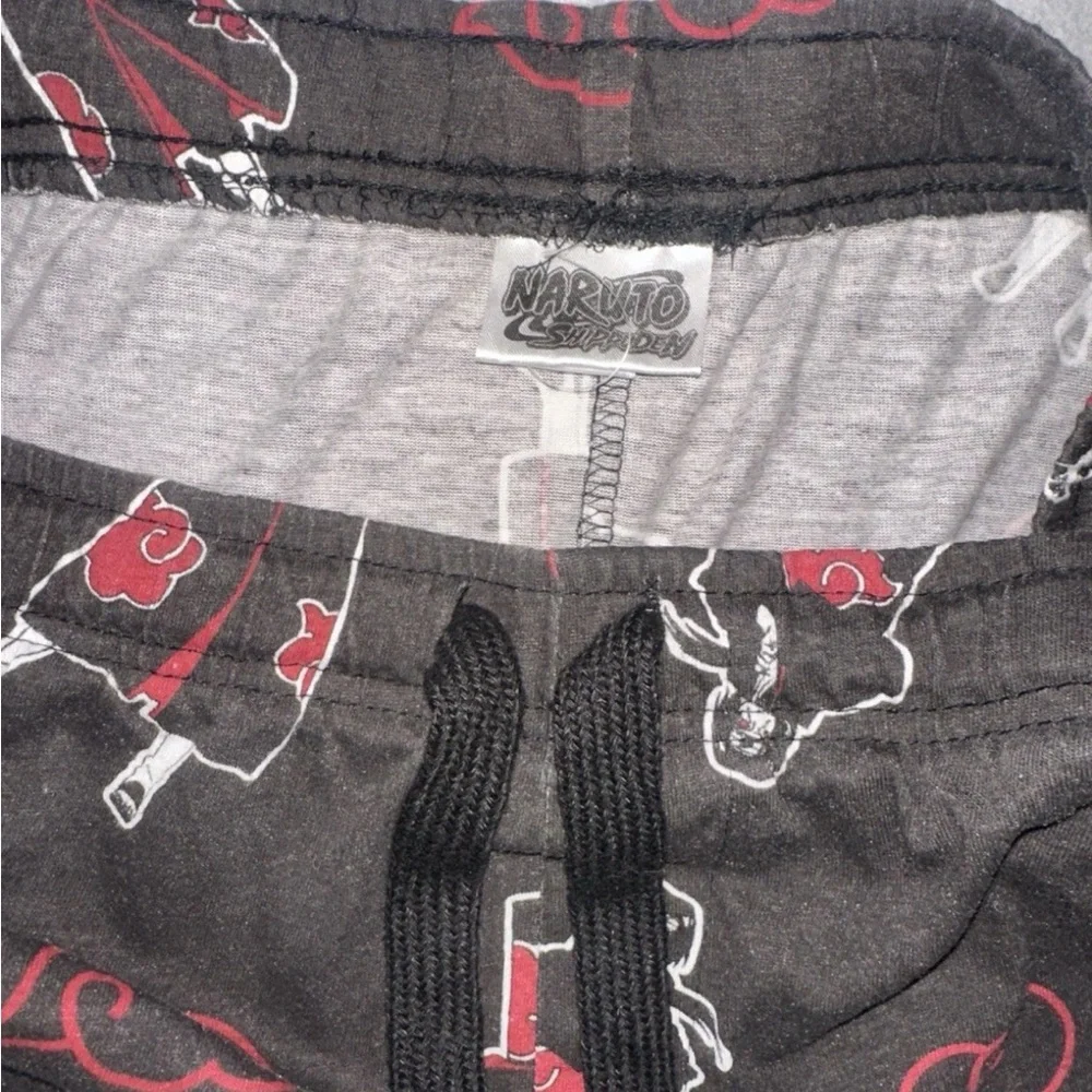 Box Lunch Naruto Shippuden Naruto & Friends Sleep Pants Black Red